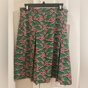 Pleione Green patterned pleated skirt size med